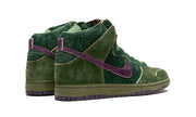 Dunk SB High Skunk 420