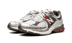 New Balance 2002R Silver Metallic