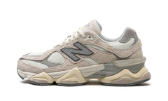 New Balance 9060 Moonbeam Sea Salt