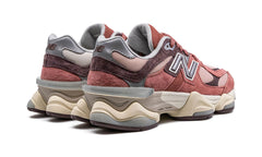 New Balance 9060 Sea Salt Cherry Blossom