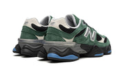 New Balance 9060 Team Forest Green