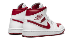 Air Jordan 1 Mid Reverse Chicago