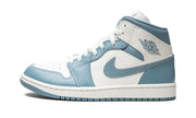 Air Jordan 1 Mid UNC (2022)