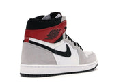 Air Jordan 1 Retro High Light Smoke Grey