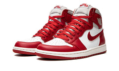 Air Jordan 1 Retro High OG Varsity Red