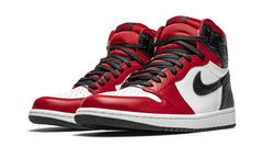 Air Jordan 1 Retro High Satin Snake Chicago