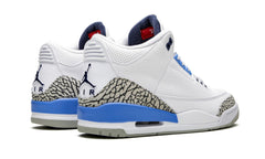 Air Jordan 3 UNC