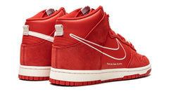 Nike Dunk High First Use Red