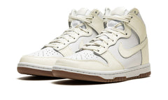 Nike Dunk High Sail Gum