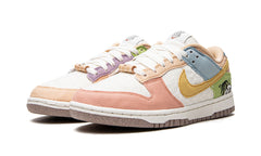 Nike Dunk Low SE Sun Club