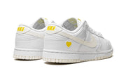 Nike Dunk Low Yellow Heart