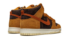 Nike Dunk High PRM Dark Russet