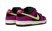 Nike SB Dunk Low Red Plum