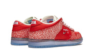 Nike SB Dunk Low Stingwater Magic Mushroom