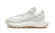 Nike Vaporwaffle Sacai Sail Gum