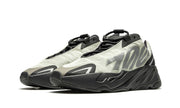 Yeezy Boost 700 MNVN Bone