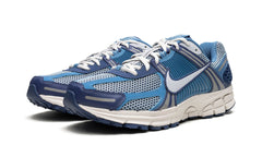 Nike Zoom Vomero 5 Worn Blue